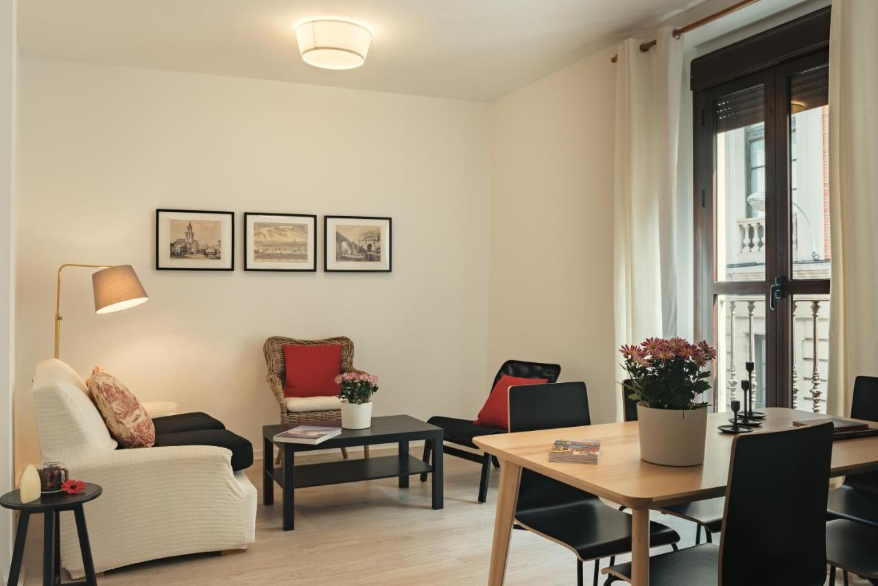 Apartamentos San Pedro Sevilla Exteriér fotografie