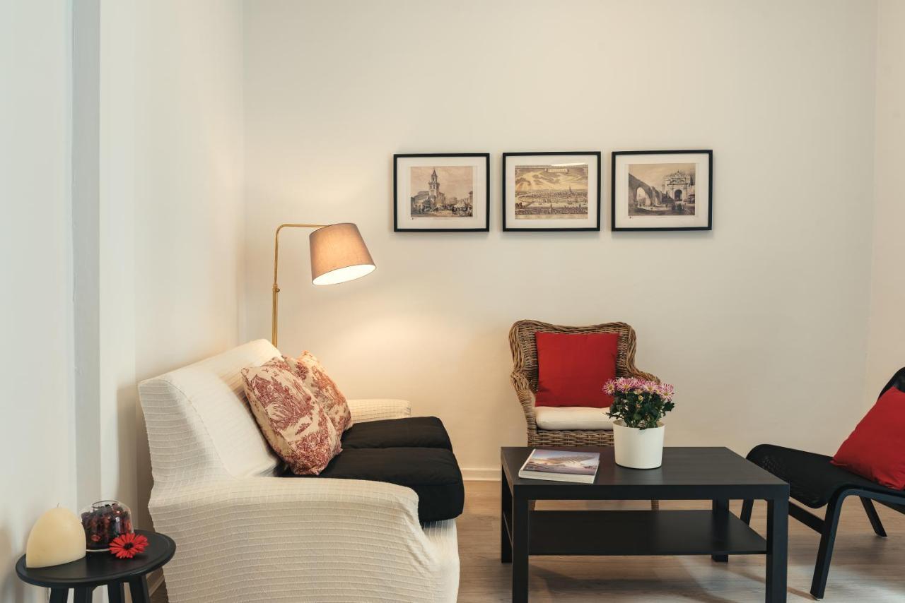 Apartamentos San Pedro Sevilla Exteriér fotografie